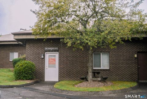 Tiny photo for 375 Morgan Lane #207, West Haven, CT 06516 (MLS # 24157451)