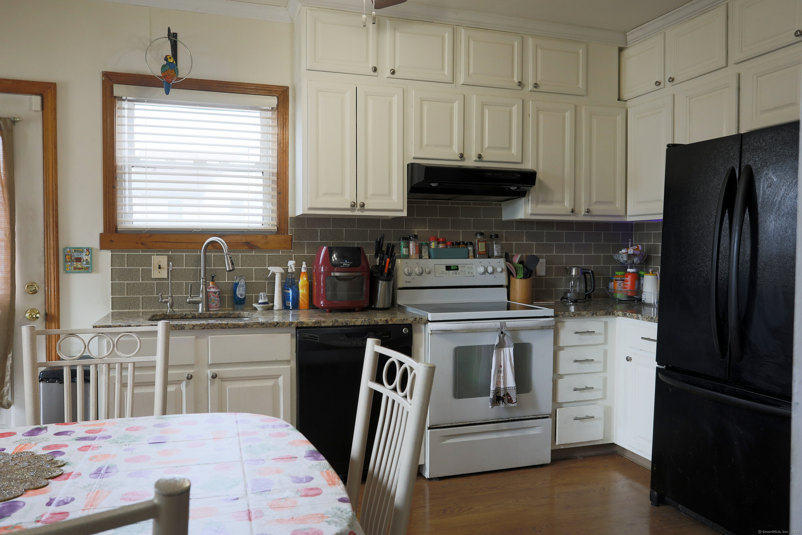 40 North Street, West Haven, Connecticut image 9