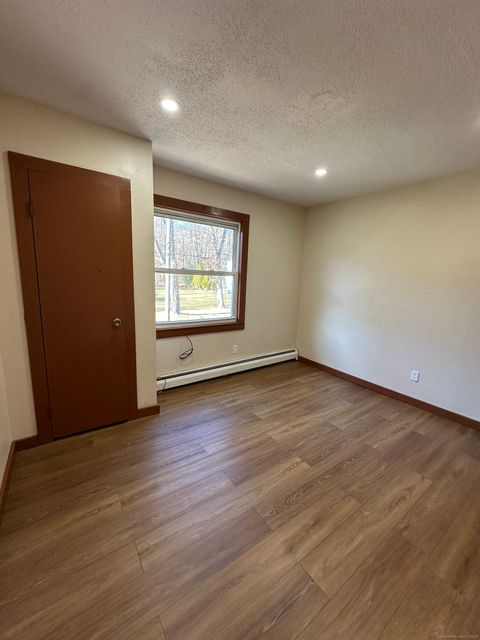 Tiny photo for 1046 Main Street #2nd Floor, Coventry, CT 06238 (MLS # 24143539)