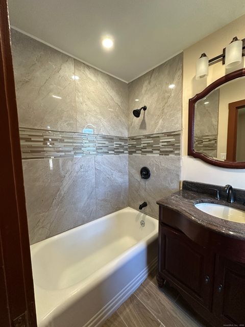 Tiny photo for 1046 Main Street #2nd Floor, Coventry, CT 06238 (MLS # 24143539)