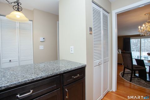 Tiny photo for 10 Massaco Street #G, Simsbury, CT 06070 (MLS # 24150662)