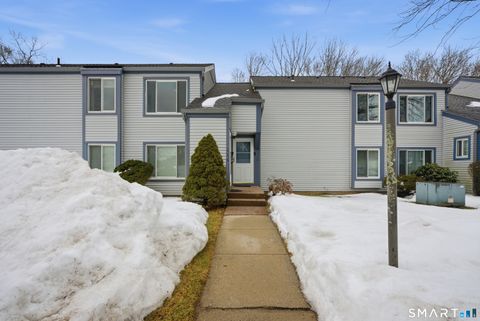 176 Candlewood Drive 176 South Windsor CT 06074