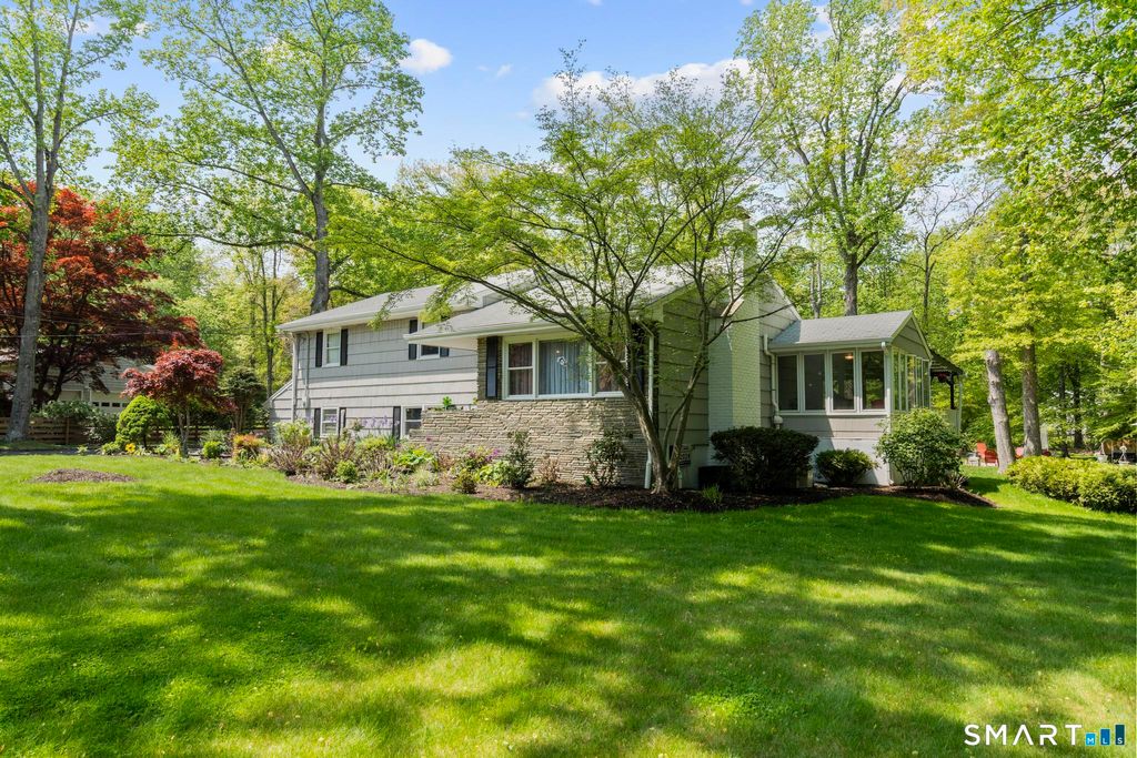 Photo of 21 Redcoat Road, Norwalk, CT 06850 (MLS # 24175074)