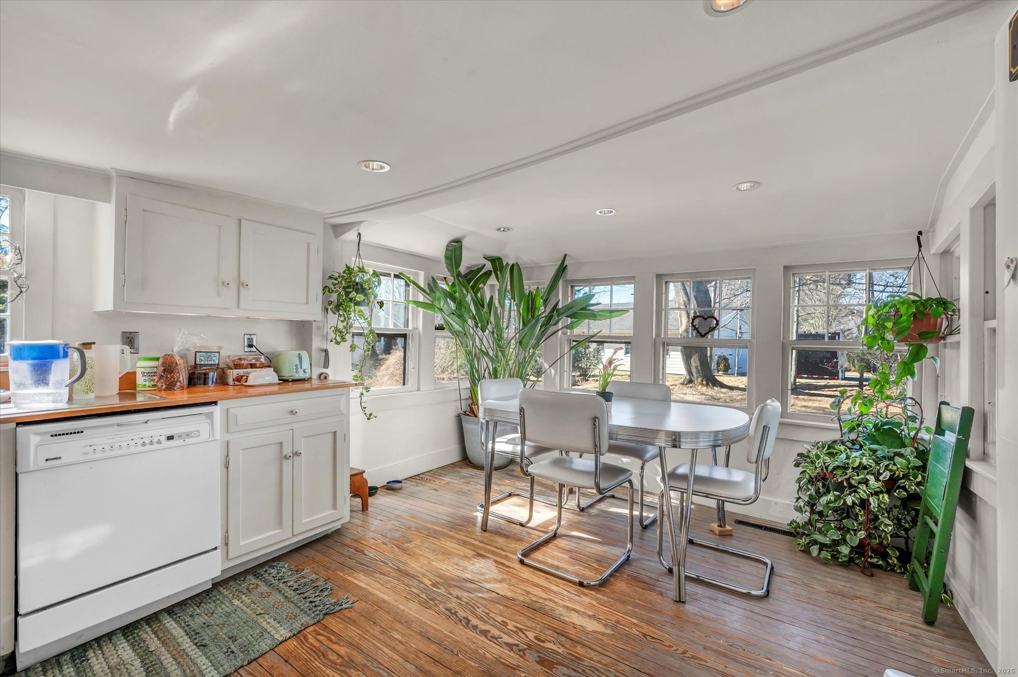 79 Gay Street, Sharon, Connecticut image 11