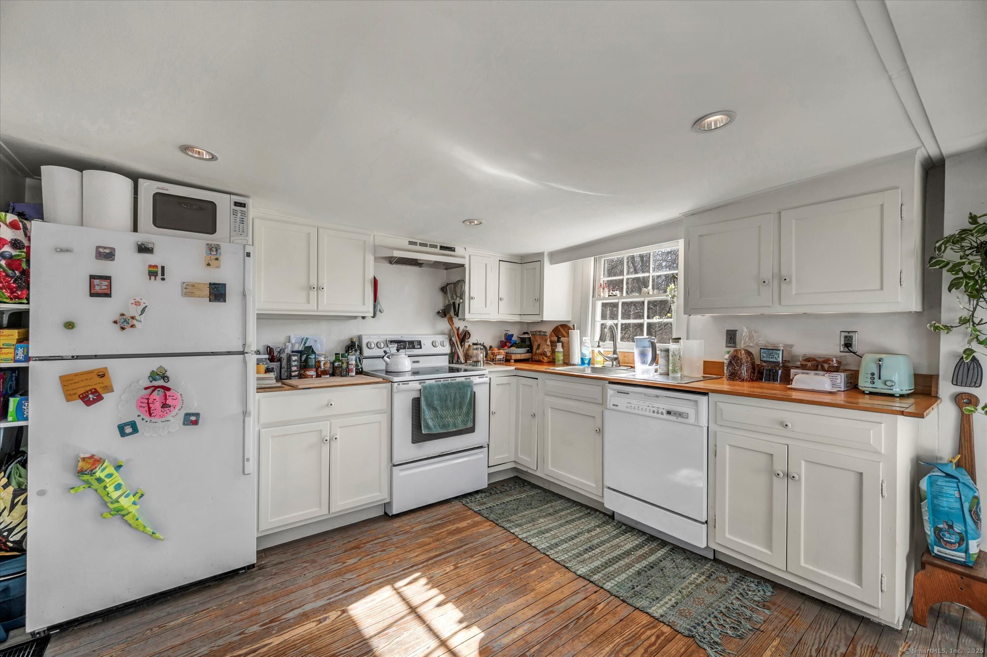 79 Gay Street, Sharon, Connecticut image 16