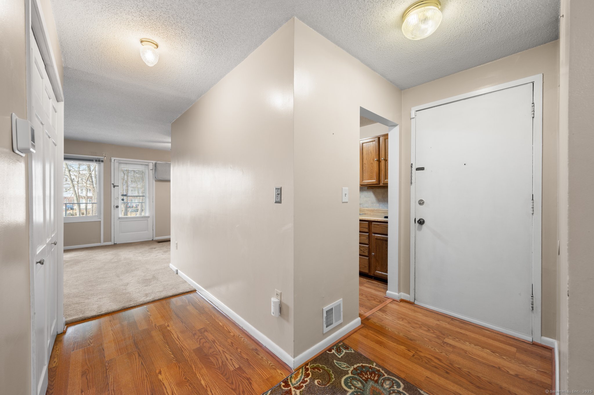 281 Gardner Avenue #E3, New London, Connecticut image 4