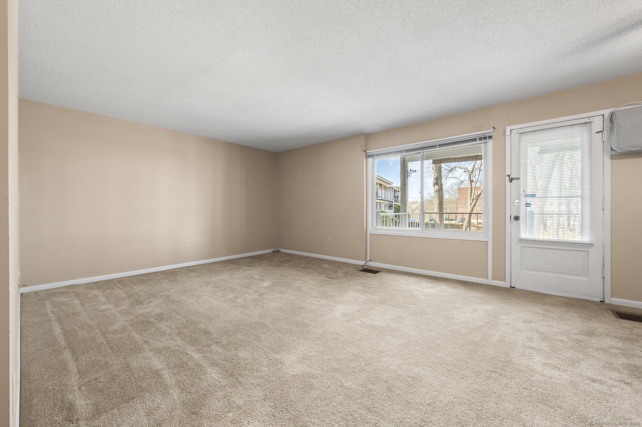 281 Gardner Avenue #E3, New London, Connecticut image 13
