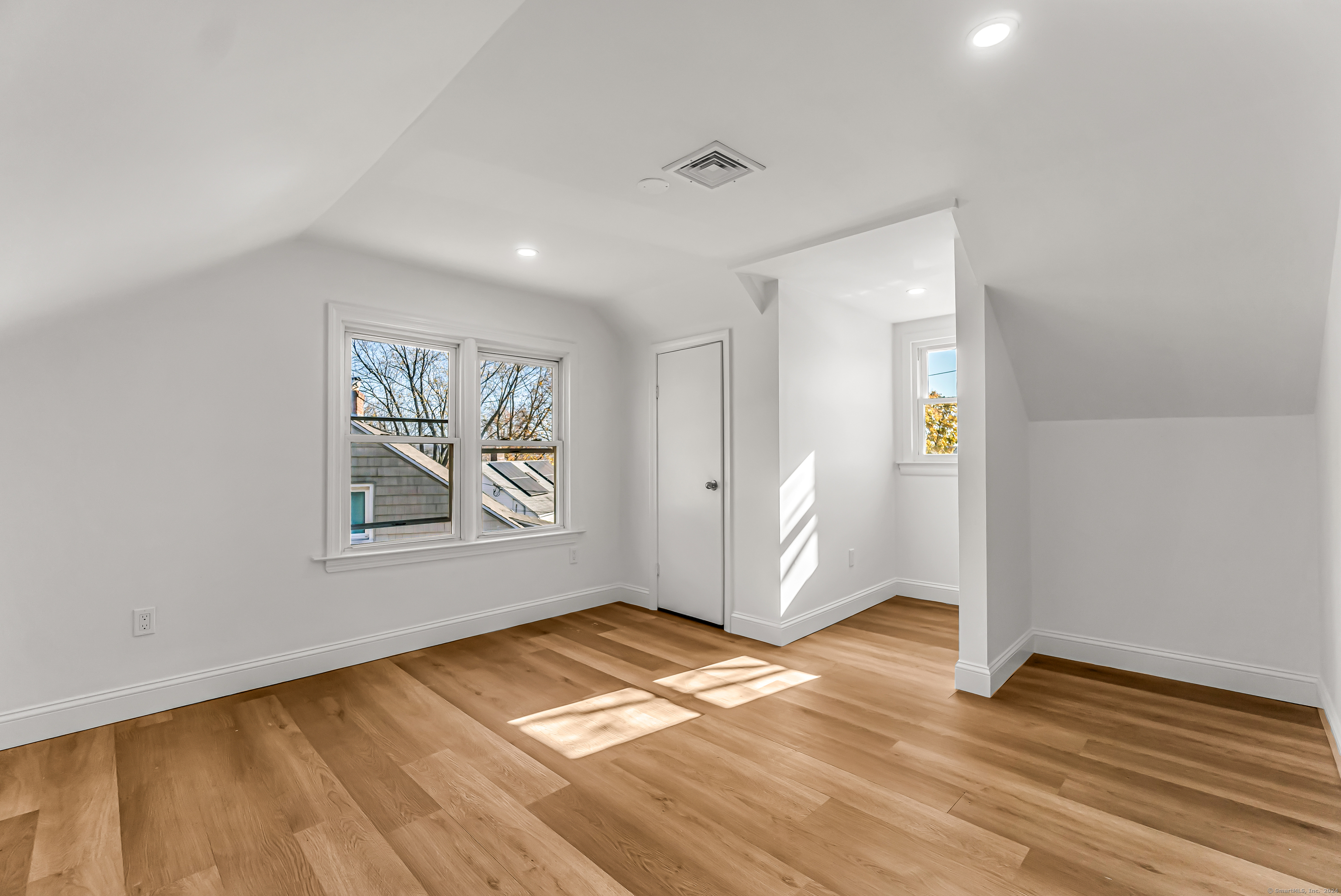 156 London Drive, Hamden, Connecticut image 23