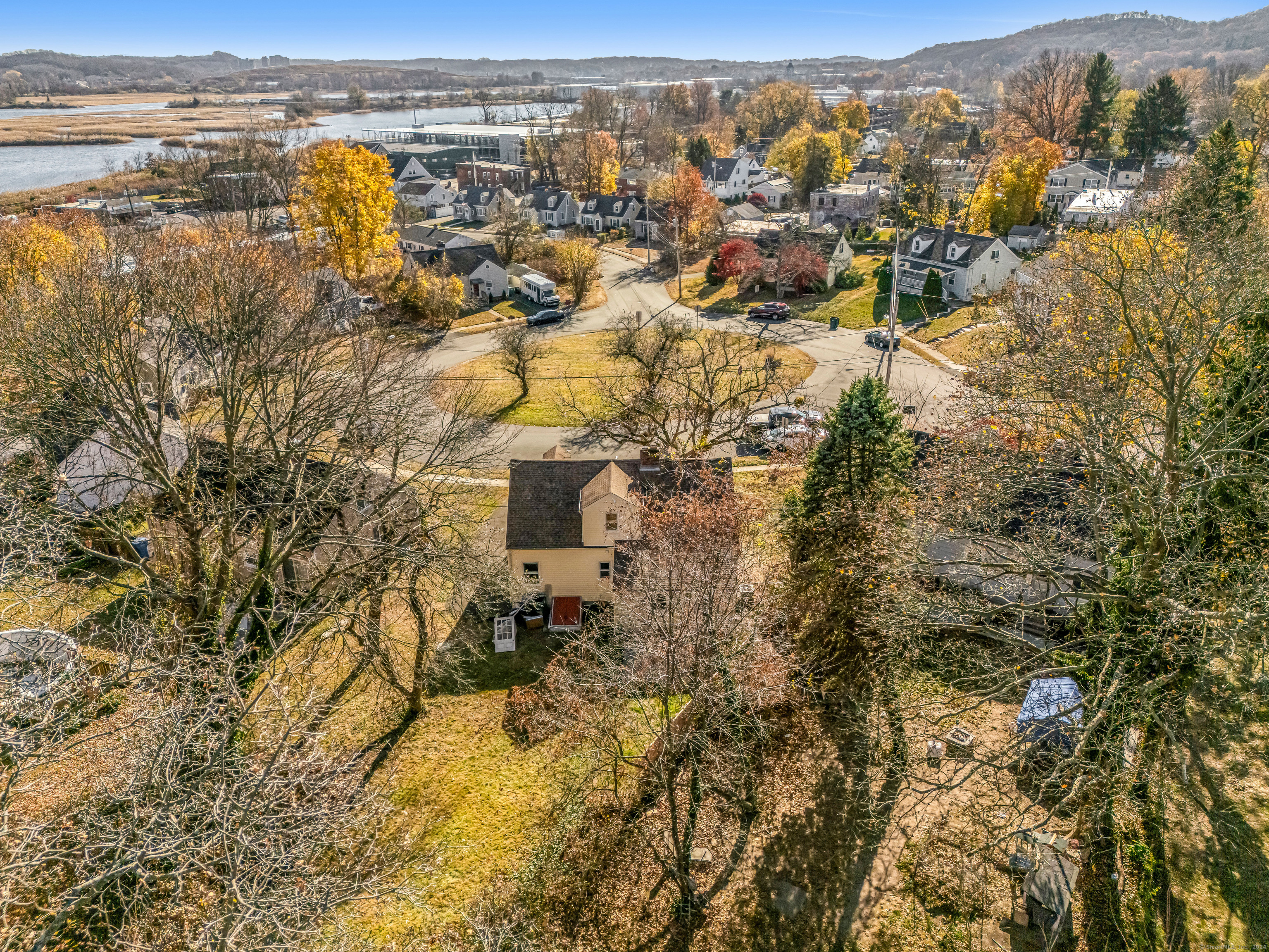 156 London Drive, Hamden, Connecticut image 35