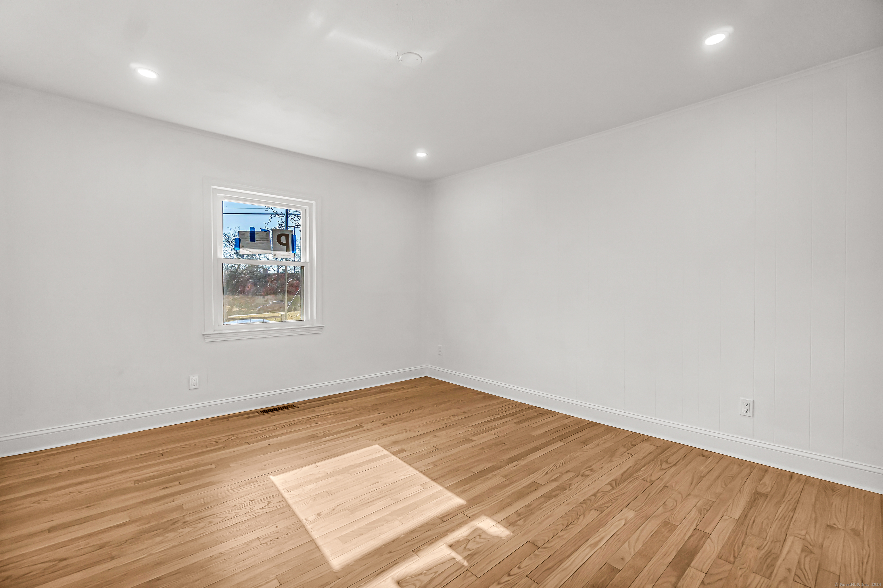 156 London Drive, Hamden, Connecticut image 15