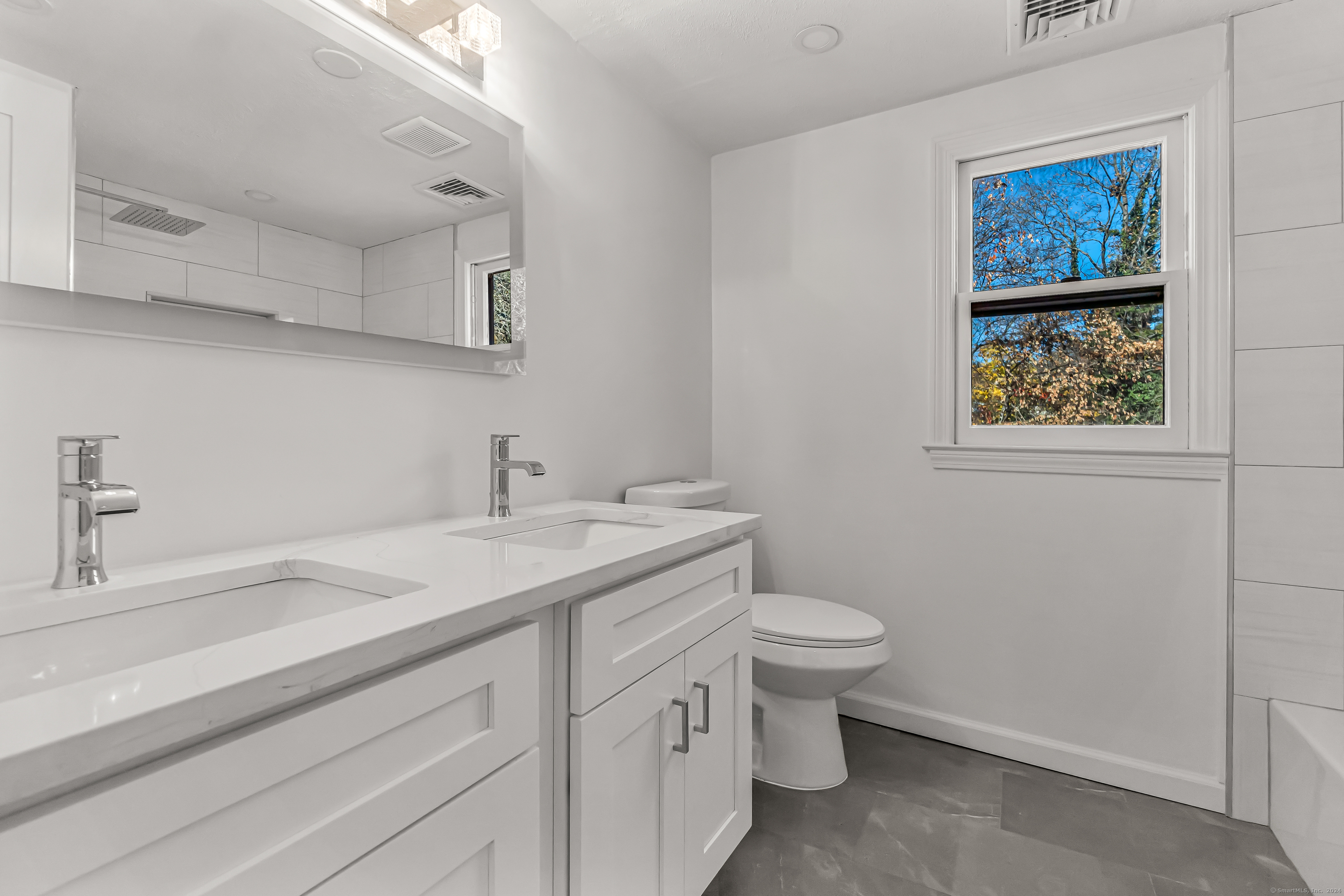156 London Drive, Hamden, Connecticut image 26