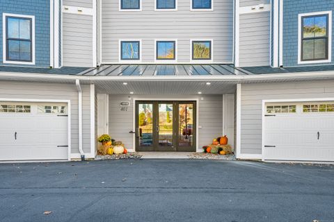 Tiny photo for 401 Albany Turnpike #307, Canton, CT 06019 (MLS # 24136618)