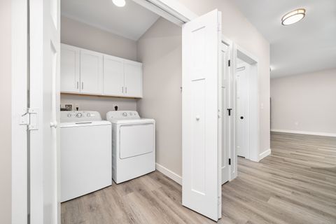 Tiny photo for 401 Albany Turnpike #307, Canton, CT 06019 (MLS # 24136618)