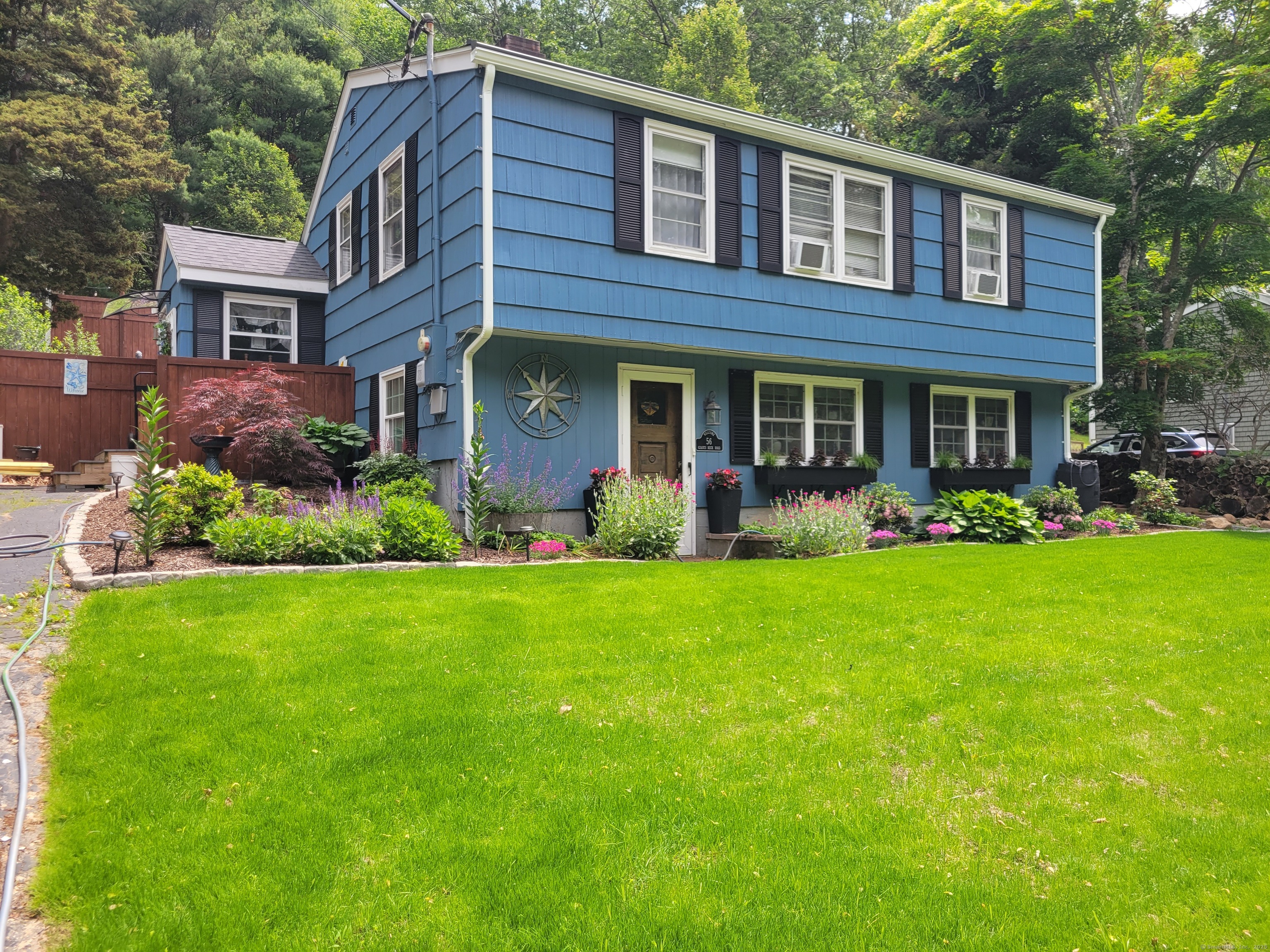 56 Giants Neck Road, East Lyme, Connecticut image 1