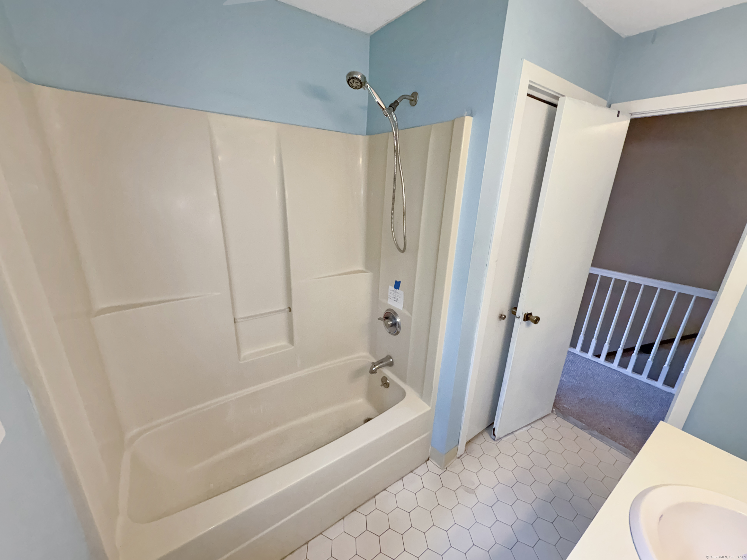 245 E Woodland Street #APT 14, Meriden, Connecticut image 19