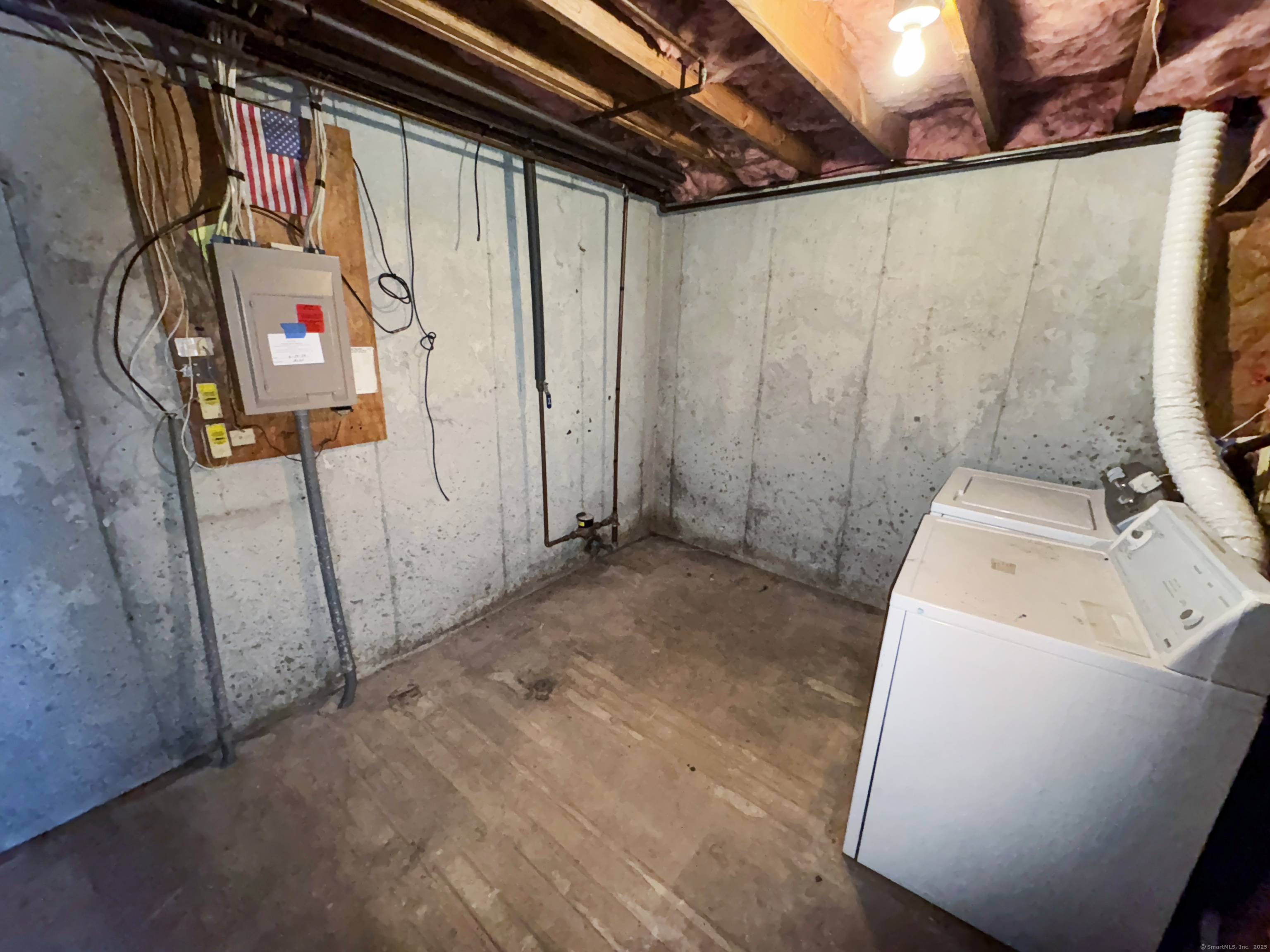 245 E Woodland Street #APT 14, Meriden, Connecticut image 23