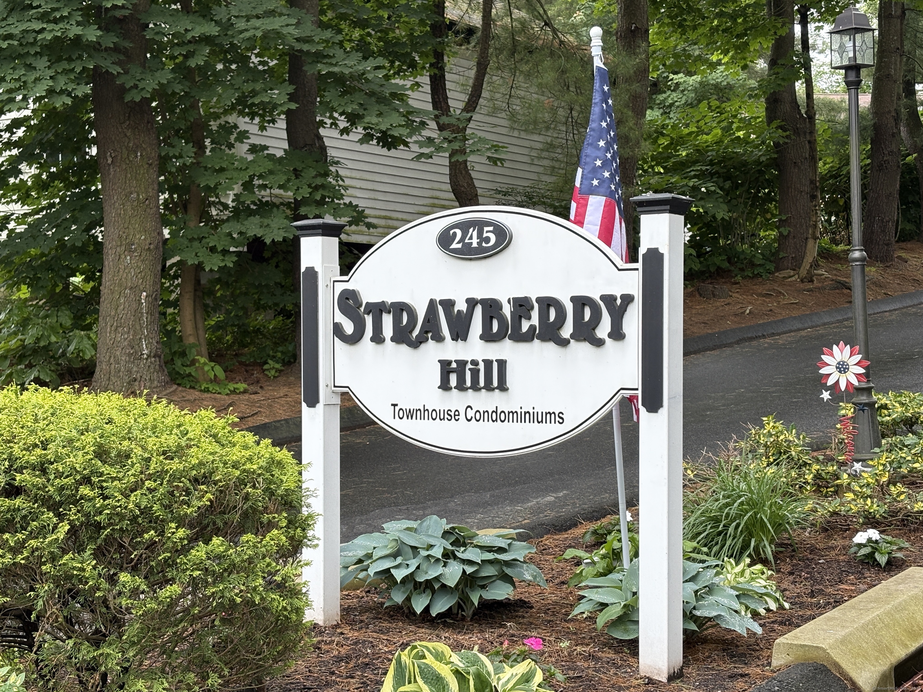 245 E Woodland Street #APT 14, Meriden, Connecticut image 2