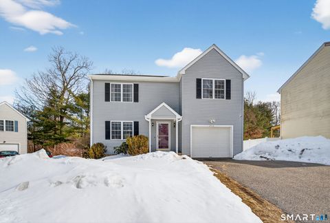 Photo of 230 White Oak Way, Torrington, CT 06790 (MLS # 24155481)