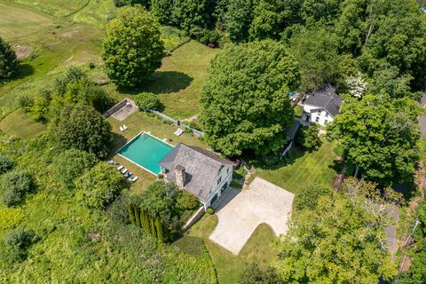 253 Tophet Road Roxbury CT 06783