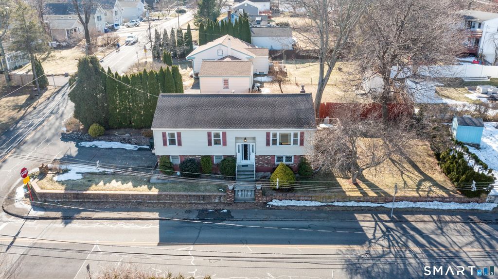 Photo of 50 Farm Street, Danbury, CT 06811 (MLS # 24159752)