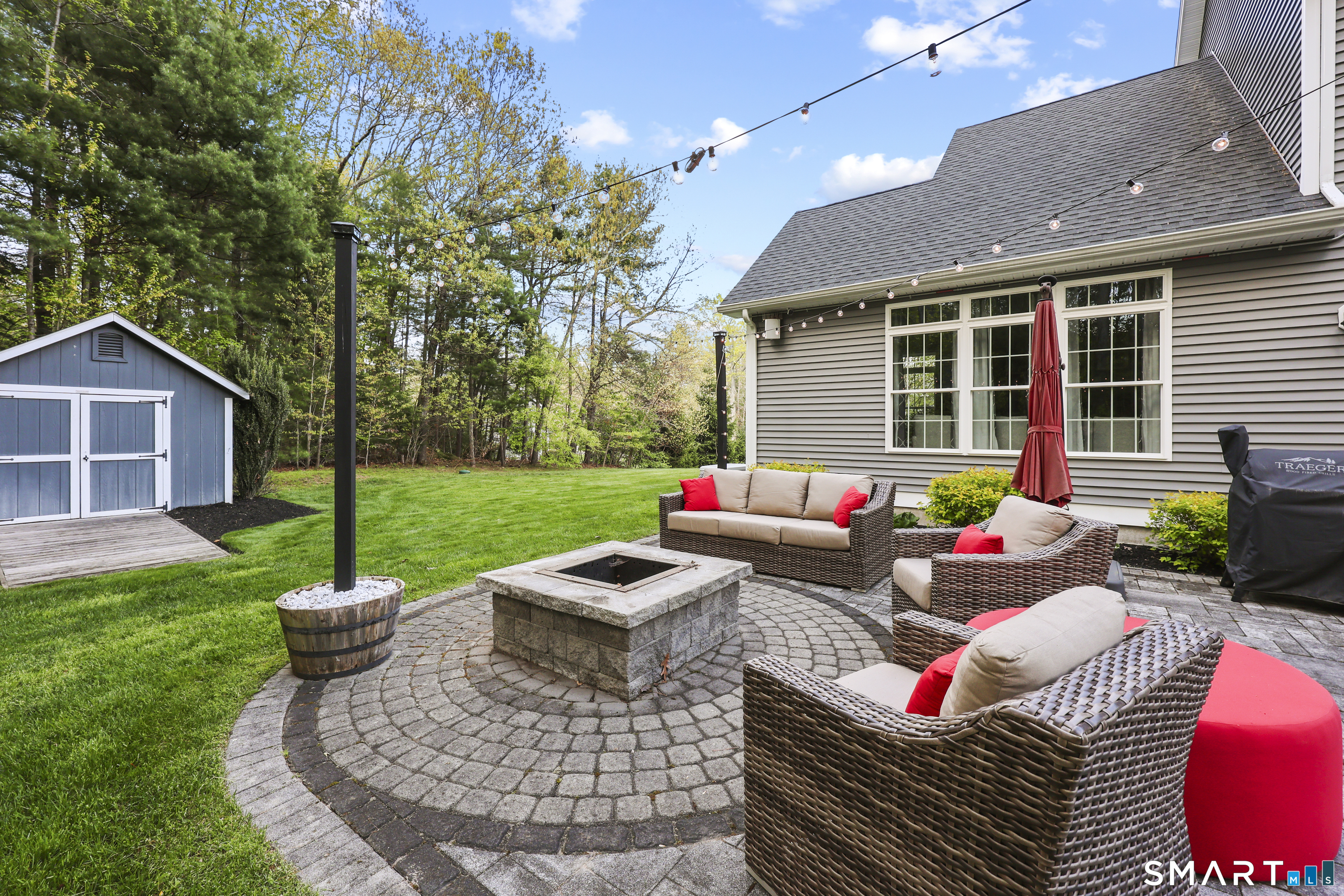 28 Hidden Oaks Drive