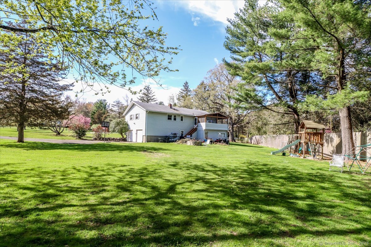 16 Jefferson Drive, New Milford, Connecticut image 3
