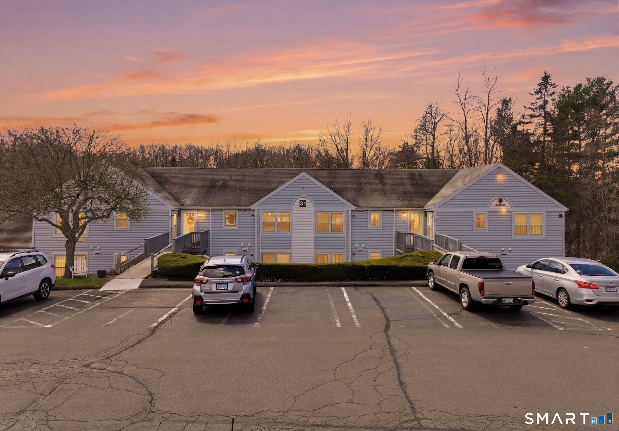21 Mill Pond Lane E