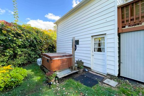 Tiny photo for 399 W Woods Road, Hamden, CT 06518 (MLS # 24133448)