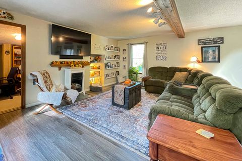 Tiny photo for 399 W Woods Road, Hamden, CT 06518 (MLS # 24133448)