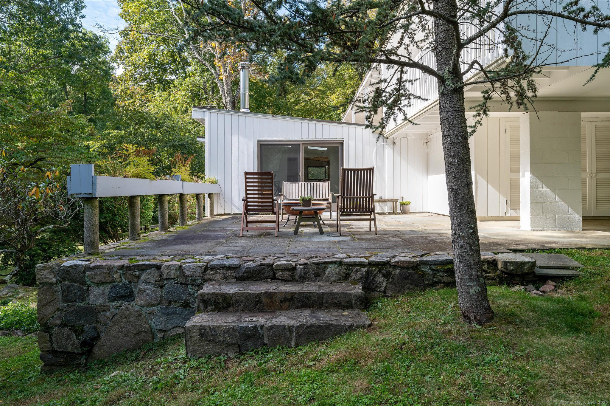 1173 Rock Rimmon Road, Stamford, Connecticut image 3
