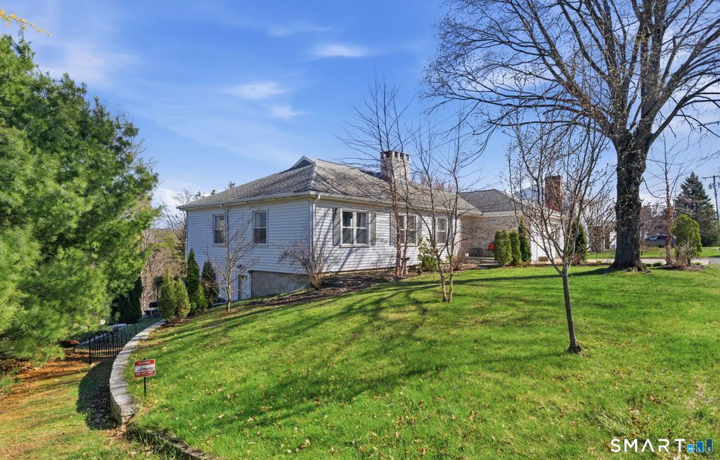 Photo of 192 Dexter Avenue, Meriden, CT 06450 (MLS # 24165531)