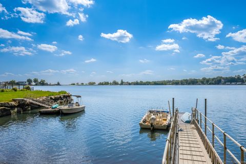 Tiny photo for 20 Seagate Road, Darien, CT 06820 (MLS # 24145321)