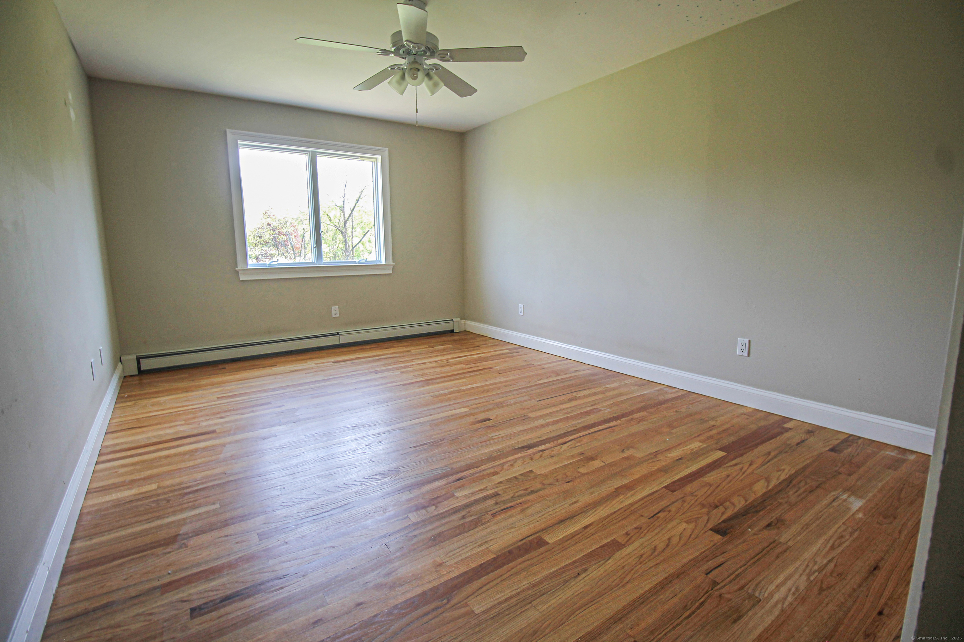 12 Chimney Drive, Bethel, Connecticut image 24