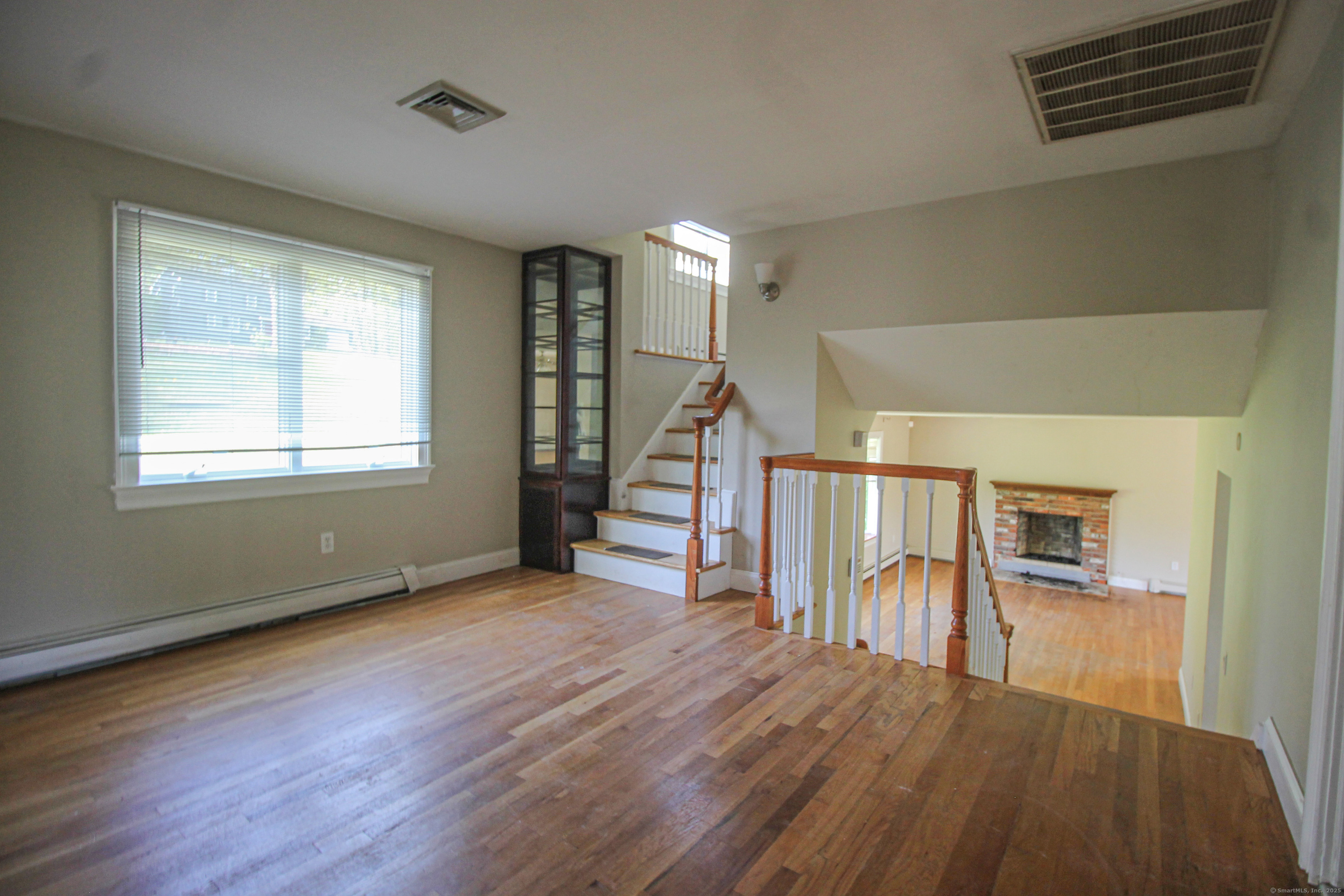 12 Chimney Drive, Bethel, Connecticut image 17