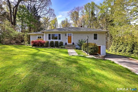 11 Greenwood Drive Monroe CT 06468