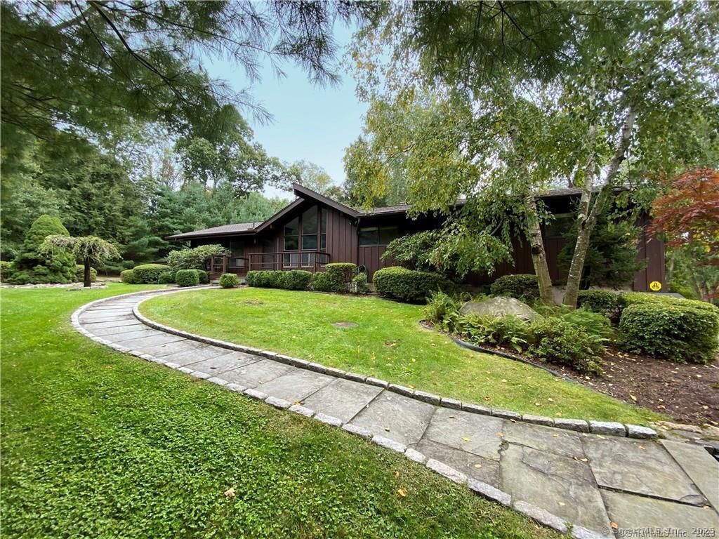 Photo of 14 Constance Lane, Stamford, CT 06903 (MLS # 24146104)