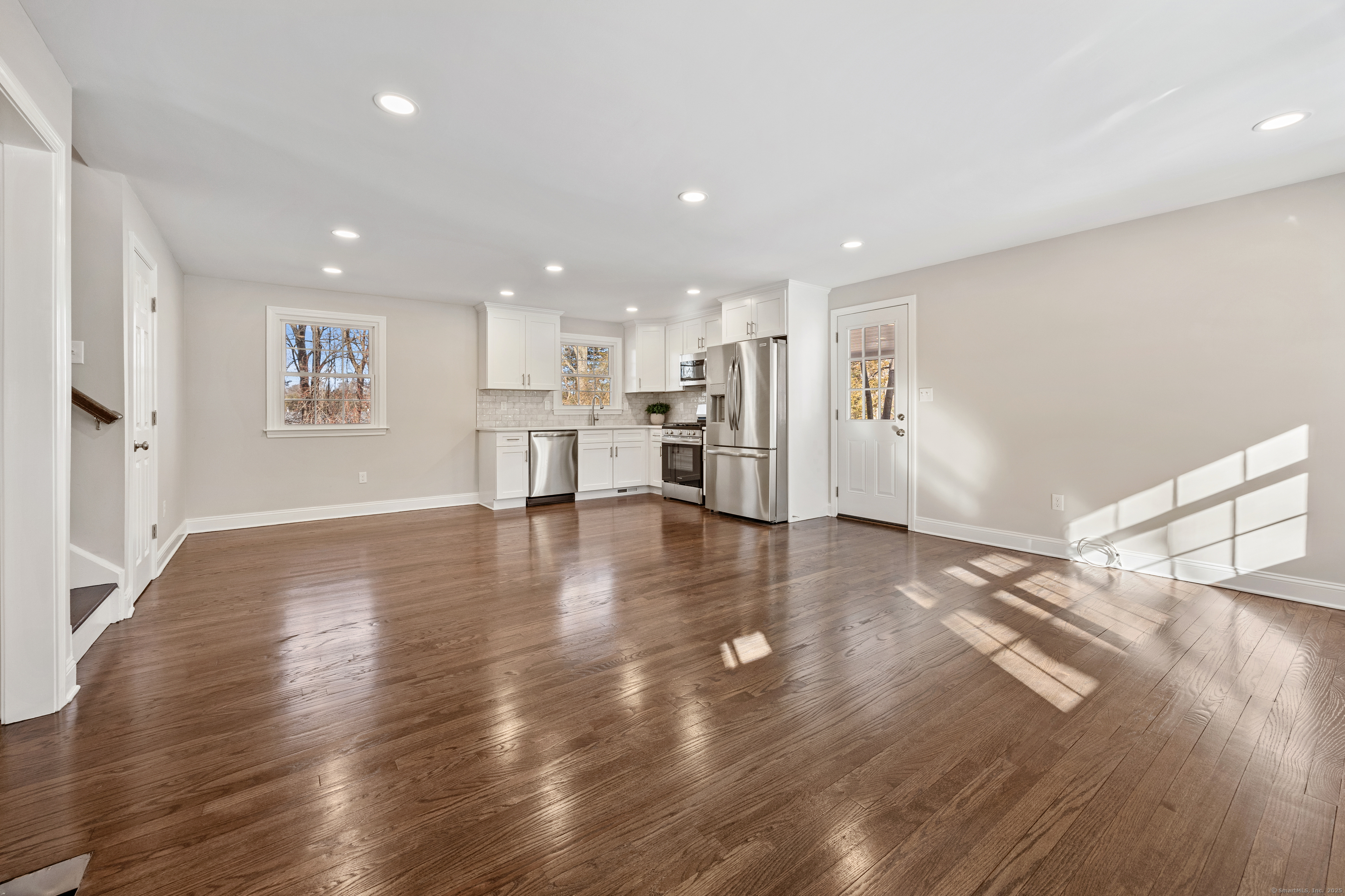 11 Woodland Drive, Wallingford, Connecticut image 5