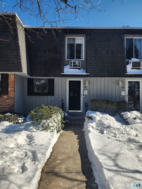 Photo of 861 S Main Street #APT 25, Southington, CT 06479 (MLS # 24157453)
