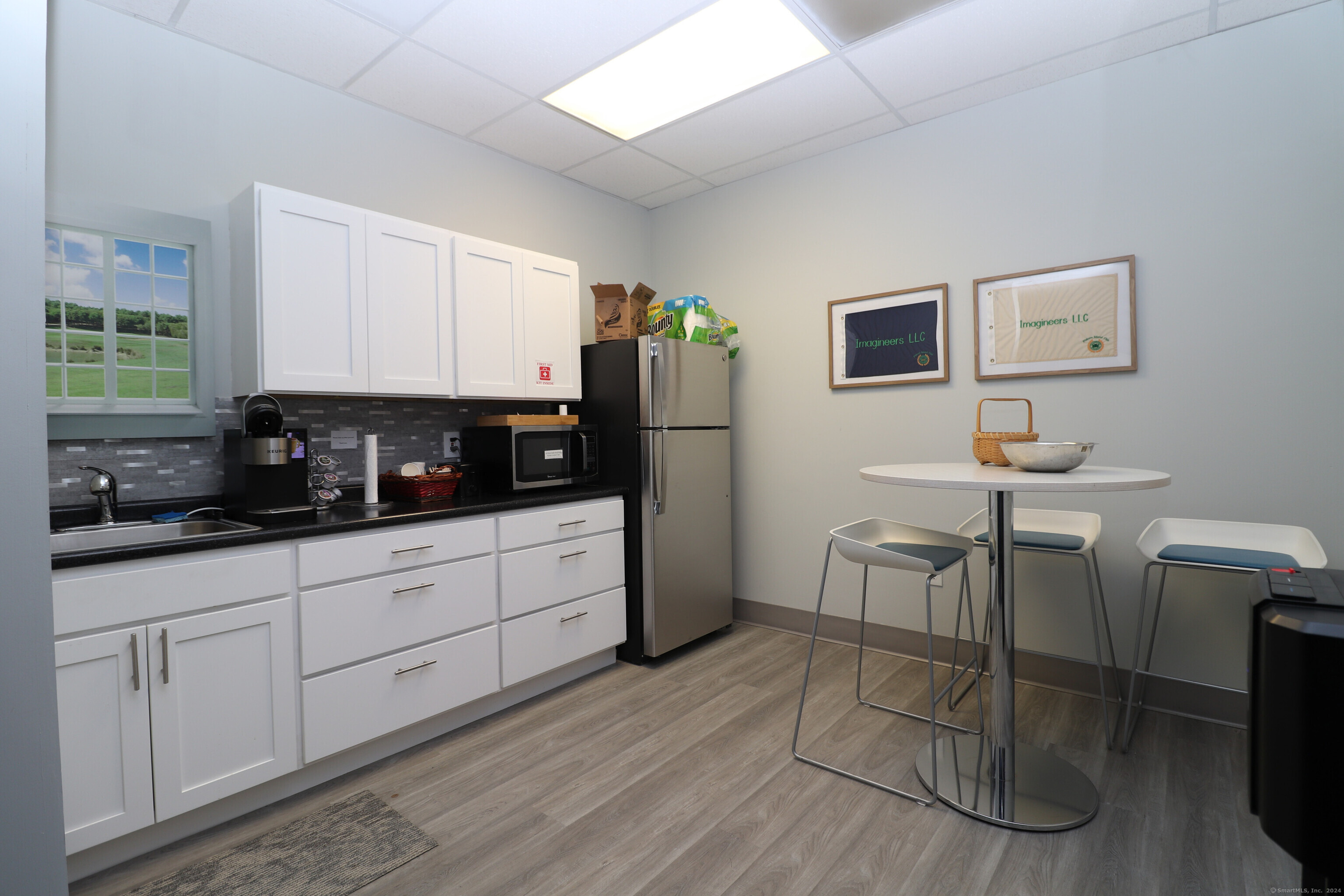 631 Farmington Avenue