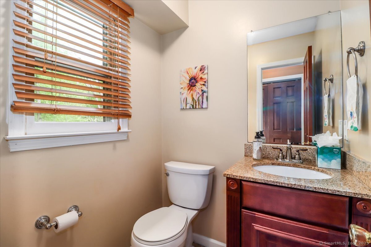 35 Stephanie Drive, New Milford, Connecticut image 14