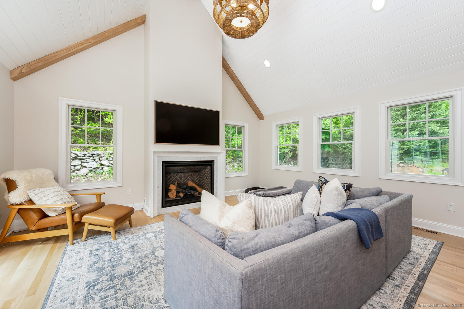 24 Sunswyck Road, Darien, Connecticut image 16