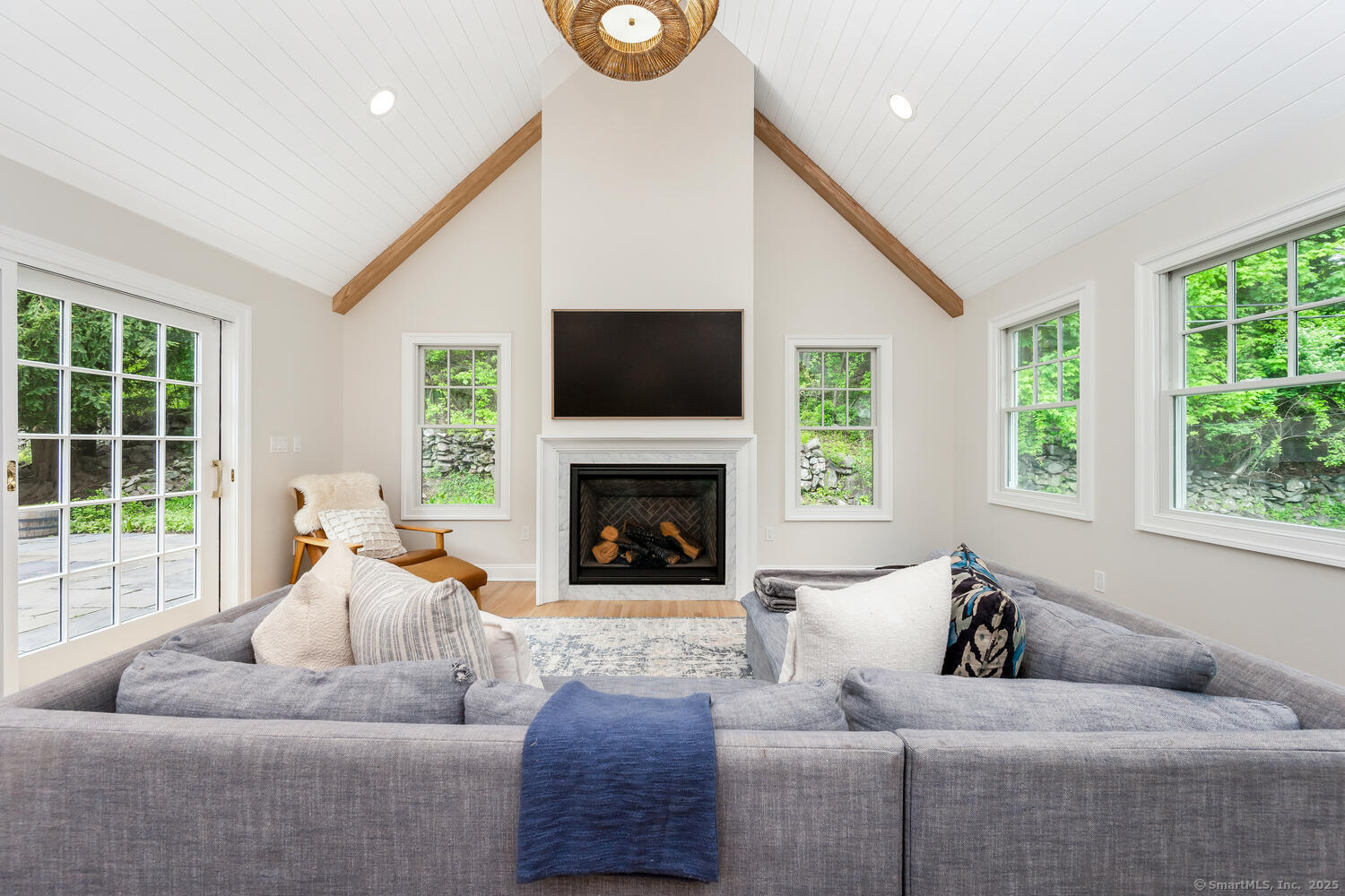 24 Sunswyck Road, Darien, Connecticut image 15