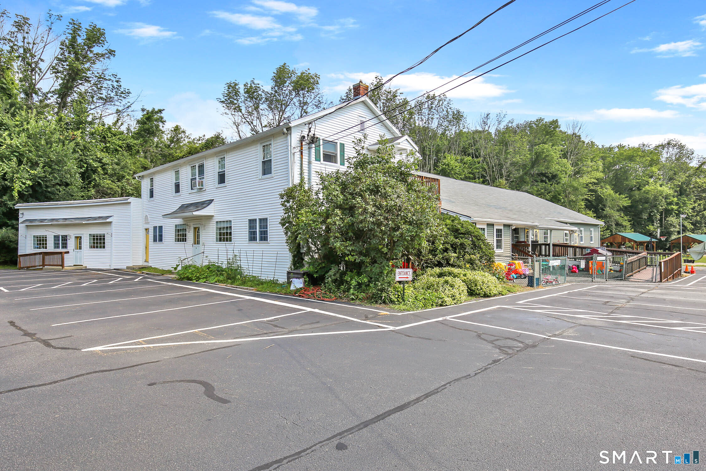 1129E Route 169 Route