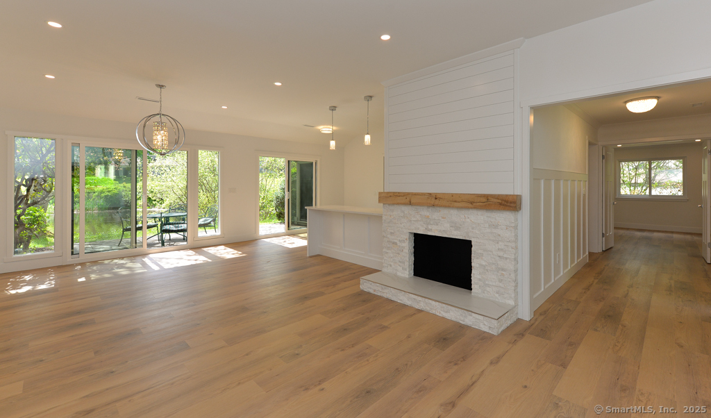 306 Heritage Village #E, Southbury, Connecticut image 3