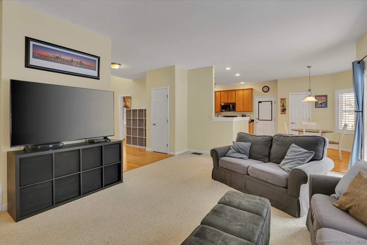 15 Szepanski Road, Windsor Locks, Connecticut image 14