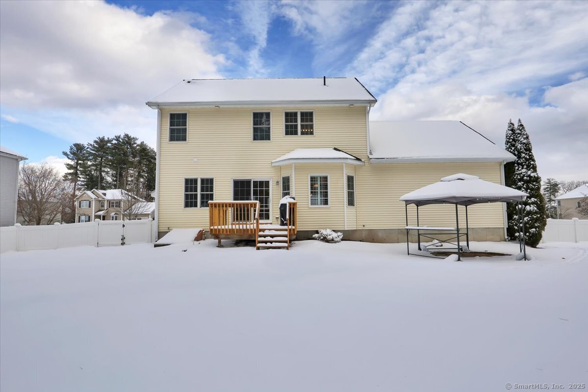 15 Szepanski Road, Windsor Locks, Connecticut image 2
