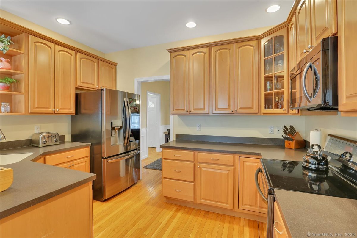 15 Szepanski Road, Windsor Locks, Connecticut image 6