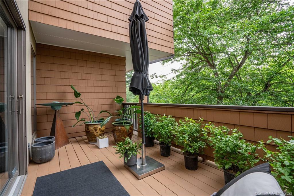 Photo 8 of 35 of 12 Kensington Park 12 townhome