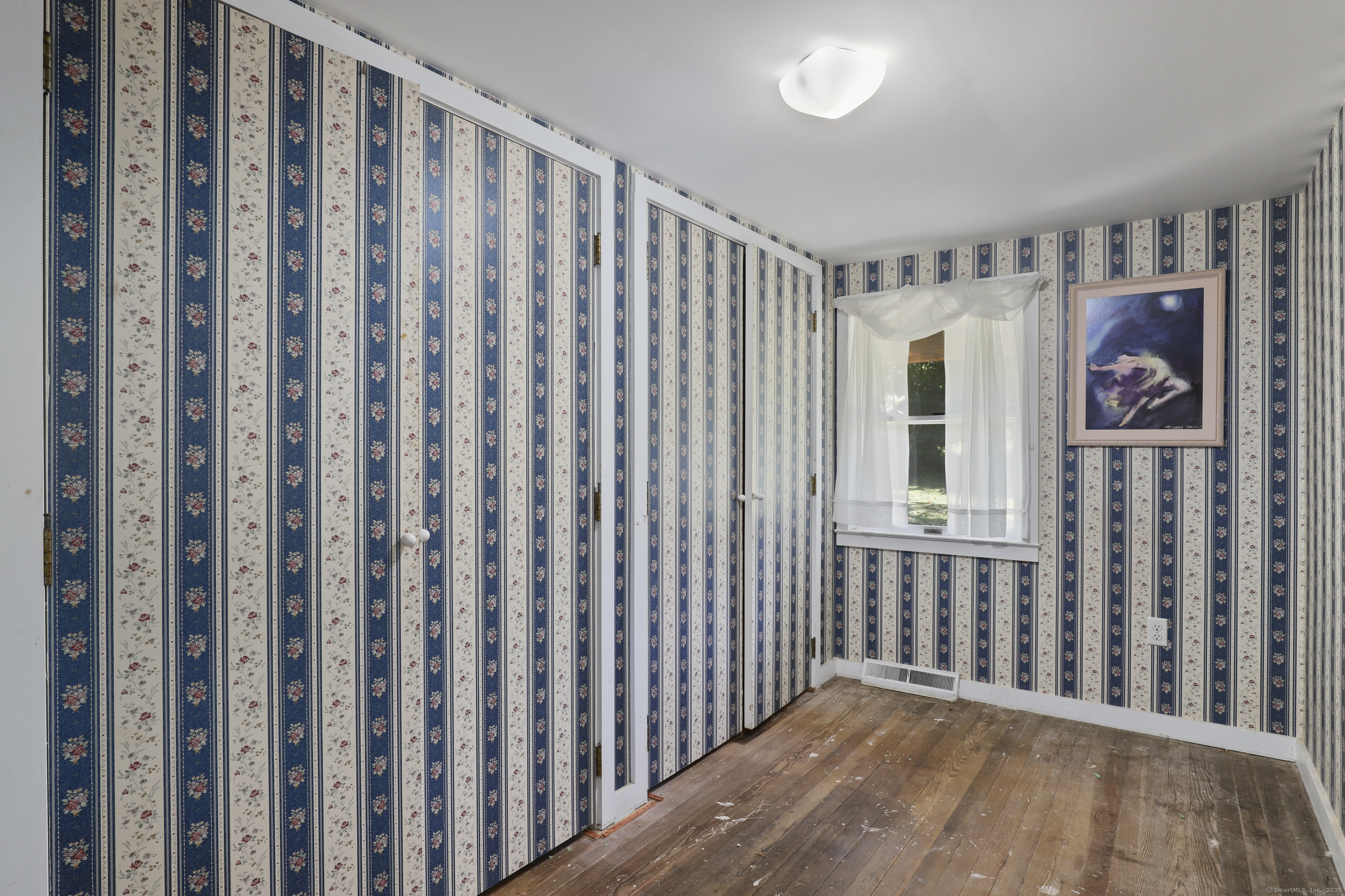 Redding, Connecticut 06896, United States, 5 Bedrooms Bedrooms, ,3 BathroomsBathrooms,Residential,Active,189158