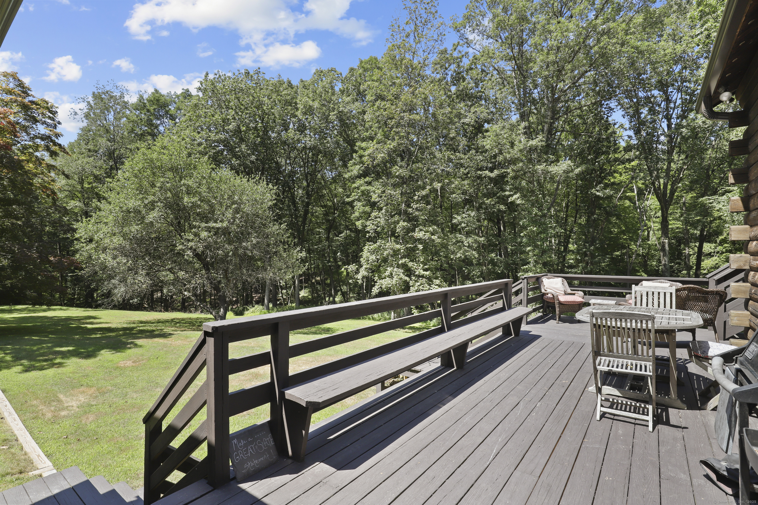 Redding, Connecticut 06896, United States, 5 Bedrooms Bedrooms, ,3 BathroomsBathrooms,Residential,Active,189158